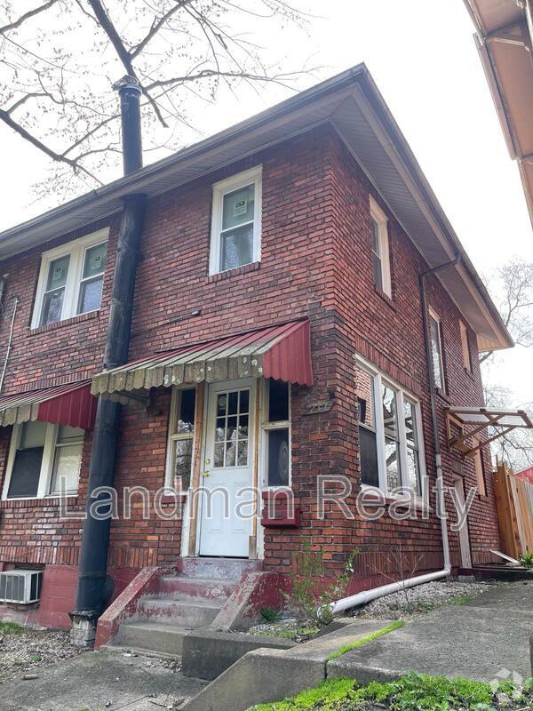 Building Photo - 217 Connecticut Ave Rental