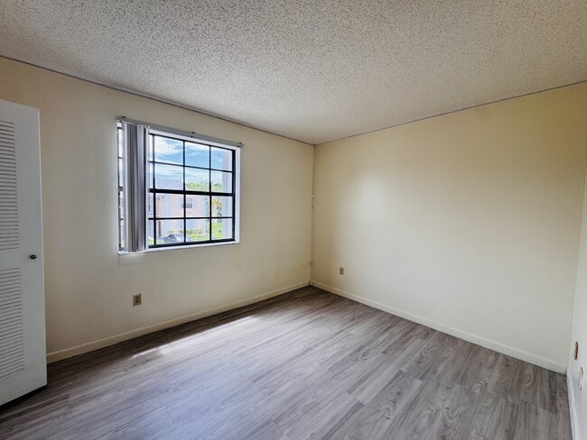 Photo - 1149 Independence Trail