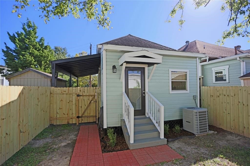 Photo - 2119 Freeman St