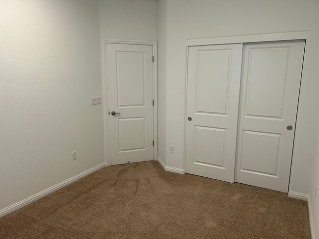 Photo - Beautiful 4 Bedroom 3 Bath Brentwood Home