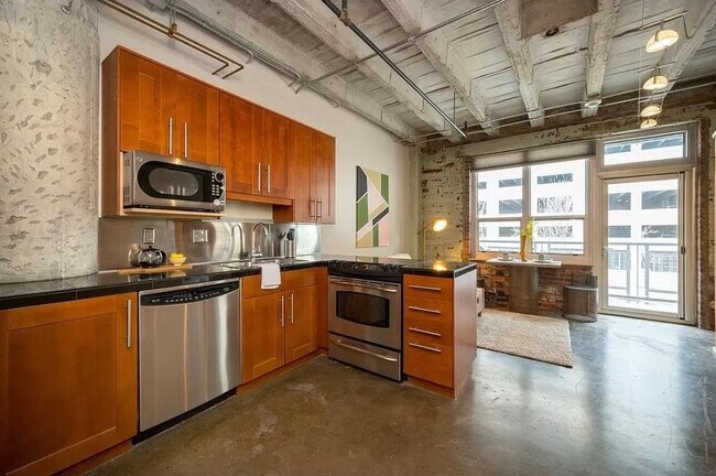 Photo - 112 11th St Unit APT 207