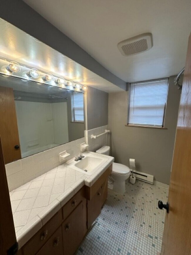 Photo - 2179 Stewart Ave Unit #1