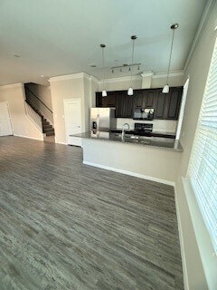 Photo - 2993 Byng St