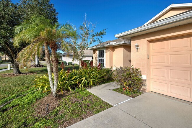 Photo - 3BR/2BA/2CG Single Family Home in Lakeside...