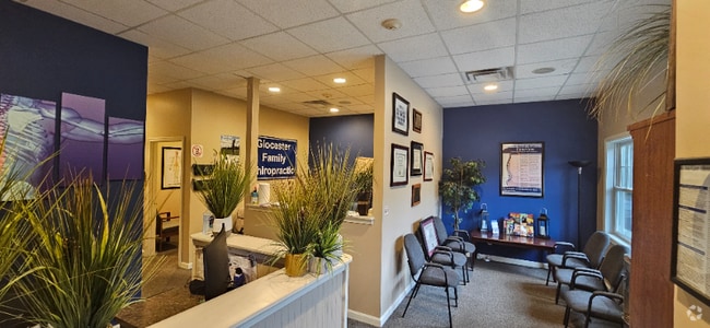 Building Photo - 712 Putnam Pike Rental