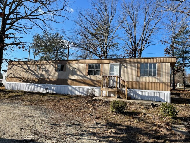2 BED, 1 BATH MOBILE HOME, WATER AND TRASH... - 2 BED, 1 BATH MOBILE HOME, WATER AND TRASH...
