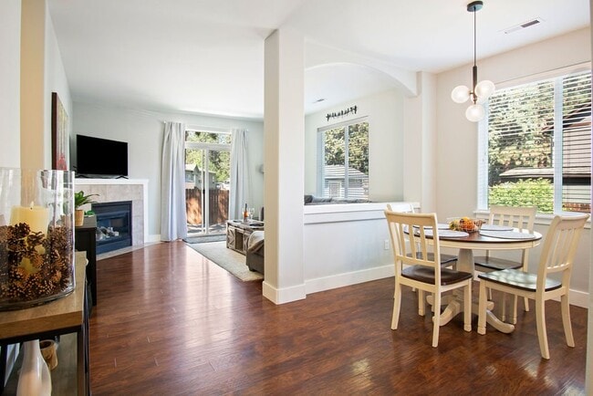 Photo - 61039 Honkers Ln