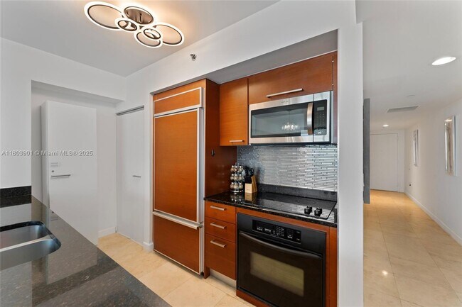 Photo - 1830 S Ocean Dr Unidad 1612