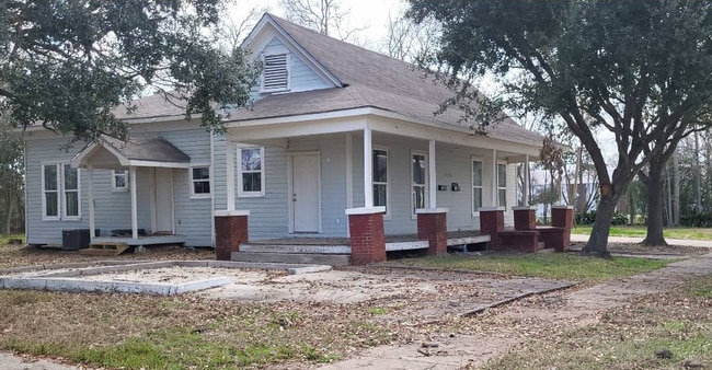 Photo - 2105 Laurel Ave