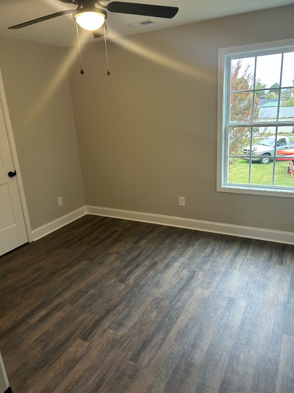 Photo - 209 Colonial St Unit A