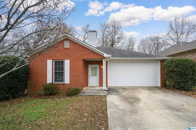 Building Photo - 1525 Jacobs Cir