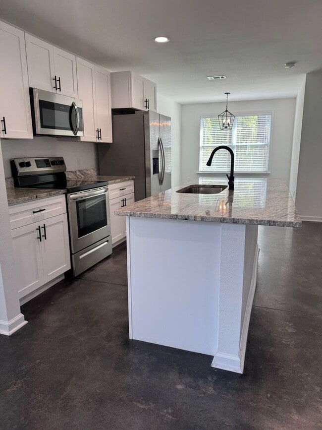 Photo - Attention to Detail Sets this 3/2 Rental Apart in Wakulla