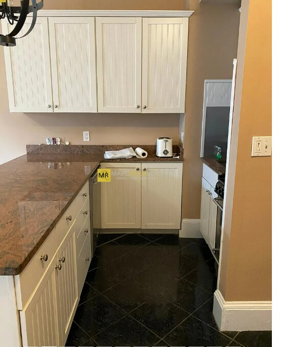 Building Photo - 400 Marlborough St Unit 7 Rental
