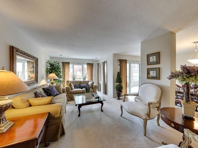 Photo - City Place II