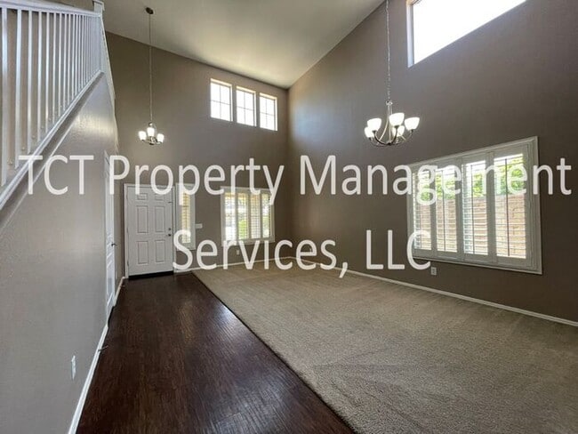 Photo - Updated 4 Bedroom on Corner Lot!