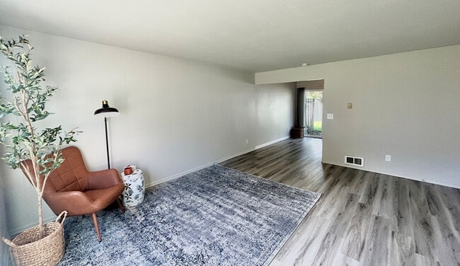 Briarwood Townhomes