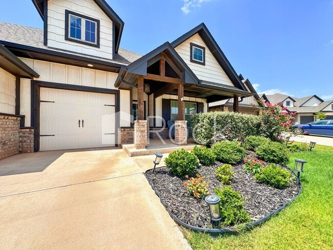Photo - 19113 Grove Pkwy