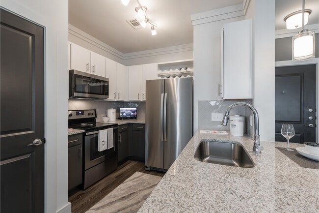 Photo - Aspire Presidio West