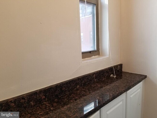 Photo - 1121 Arlington Blvd Unit 927