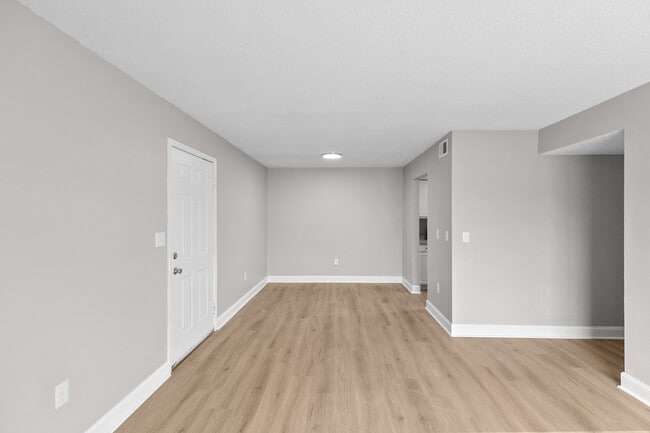 Photo - Coventry Gardens Apartments