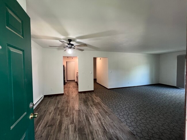 Photo - 1557 Harlem Rd Unit 1557