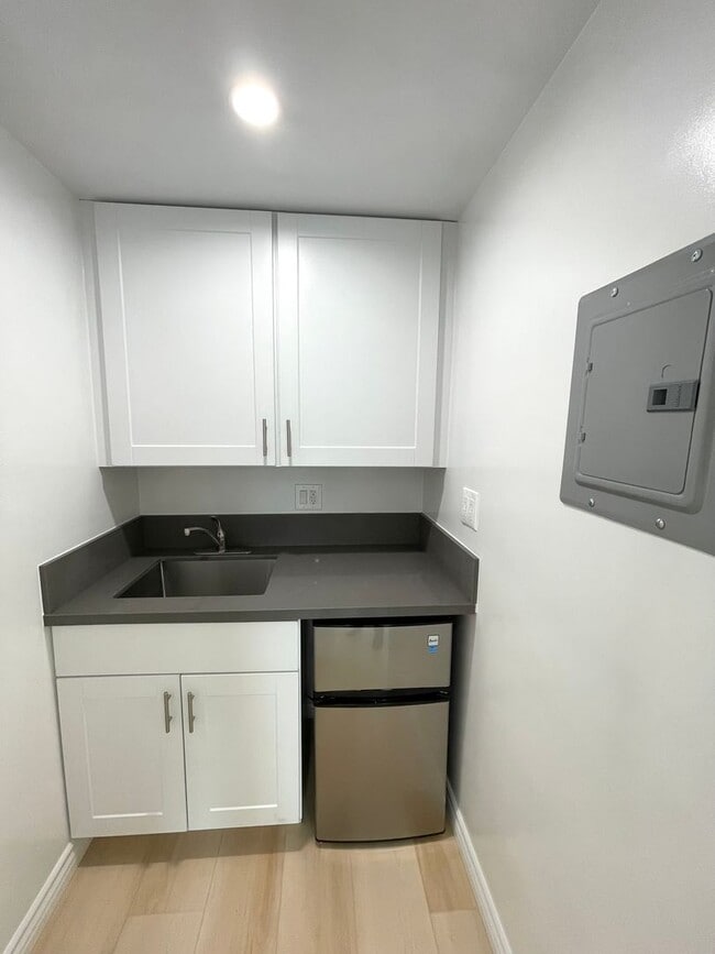 Photo - 10340-10360 Bellwood Ave