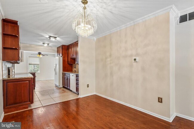 Photo - 2313 Westport Ln