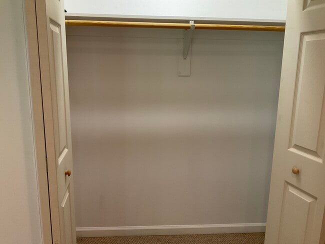 Photo - 1437 Glenside Grn