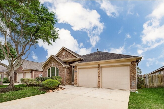 Photo - 25839 Riverside Creek Dr