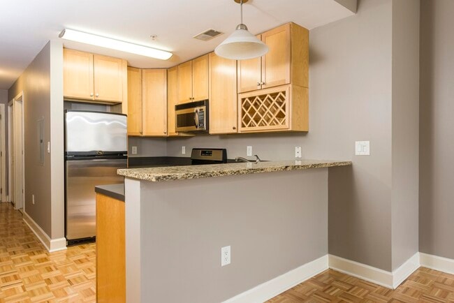 Photo - 610 Newark St. Unit 4F