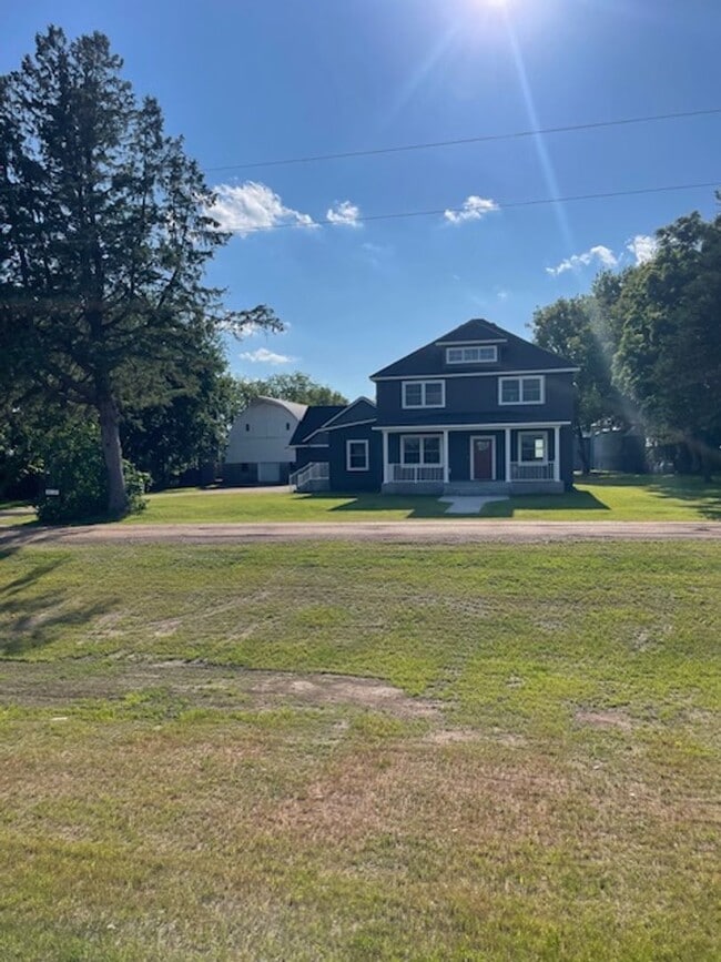 Photo - Remodeled 5 Bedroom Home in Foley!