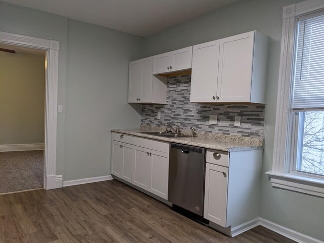 Photo - 3755 Eastern Ave Unidad 3