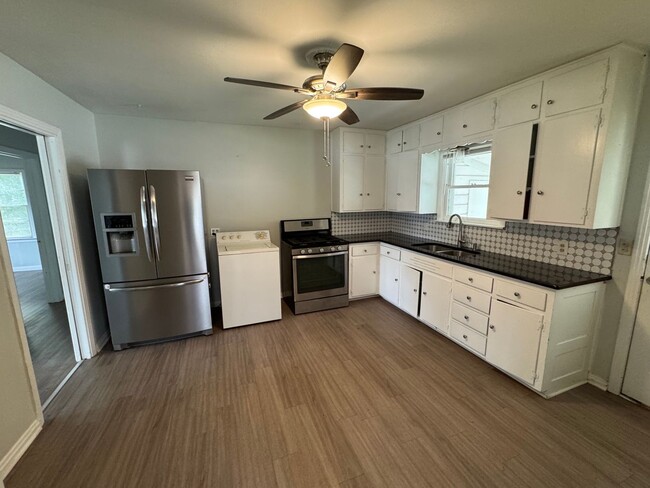 Photo - Updated Central Waco Home
