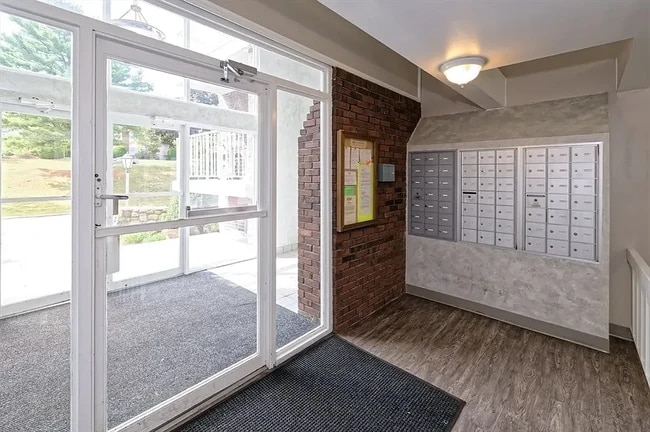 Photo - 147 Turner Rd Unit 98