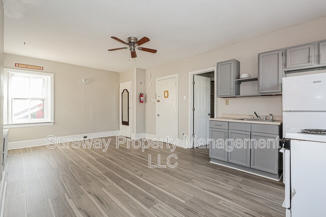 Photo - 212 E Broad St Unit 3