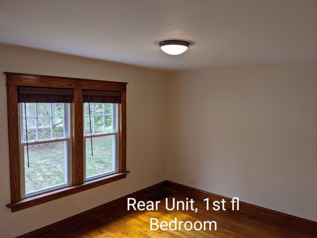 Dormitorio 1 - 69 Main St Unidad B