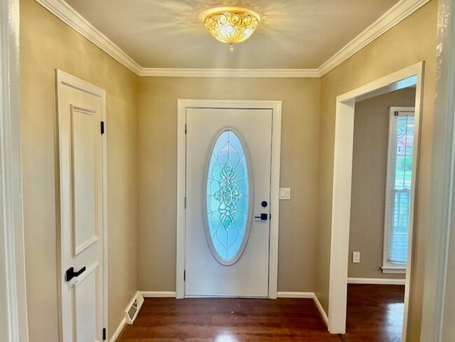 Photo - 32 Donley Dr NW