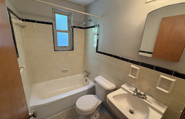 Photo - 362 Probasco St Unit 362-C