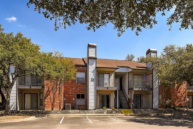 Centennial Place Apartments