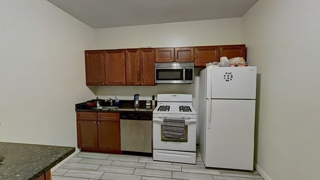 26 S Huntington Ave Unit 2