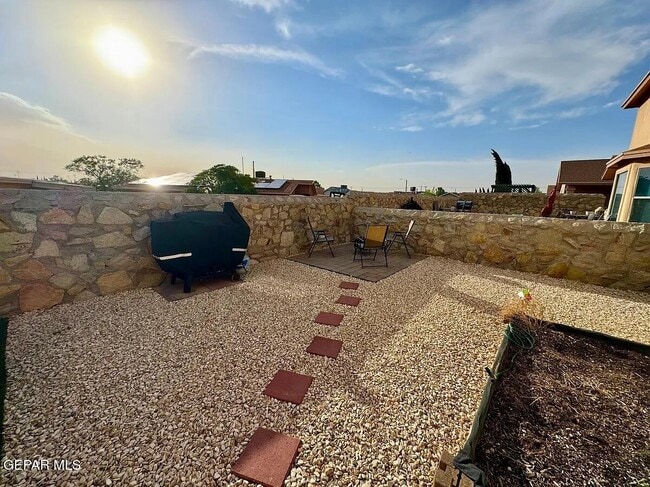 Photo - 10041 Paloma Dr