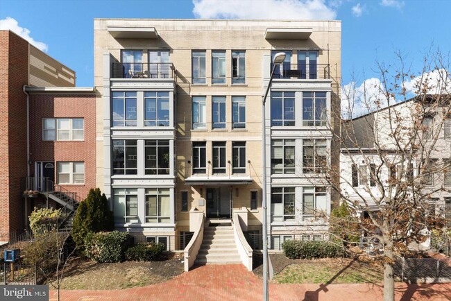 Photo - 435 R St NW Apartment Unit 201