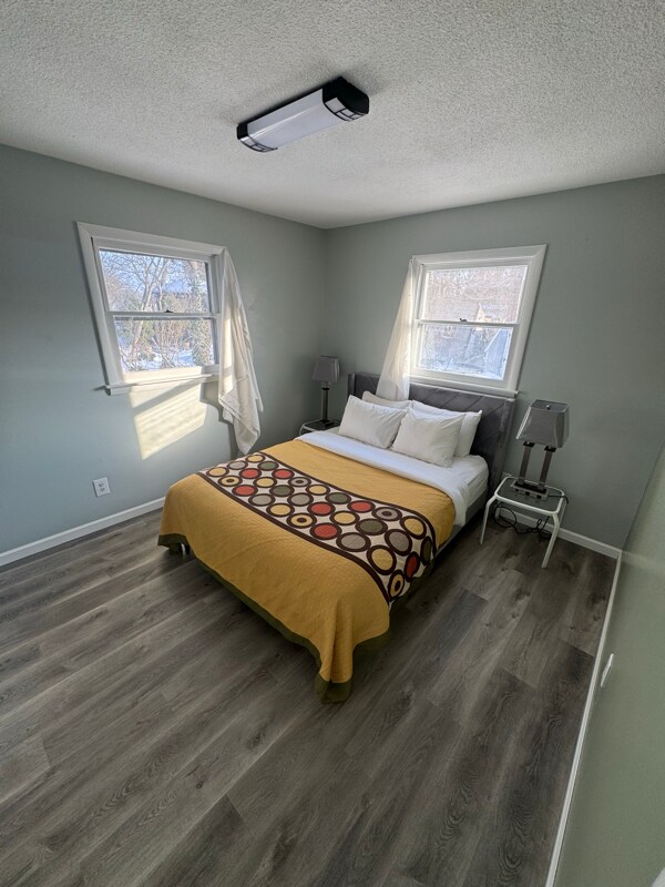 Photo - 3742 School St