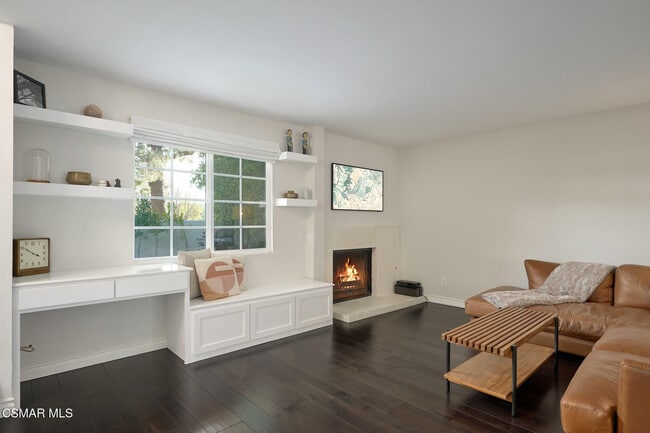 Photo - 1988 Olivewood Ct