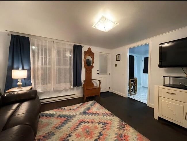 1003 1st St Unit 1