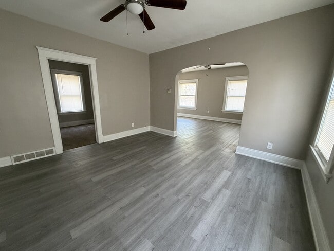 3607 Daisy Ave Unidad 1