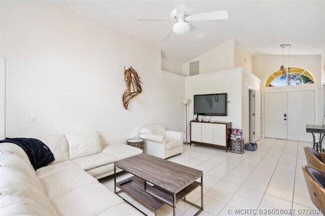 Photo - 2606 Bedford Mews Dr