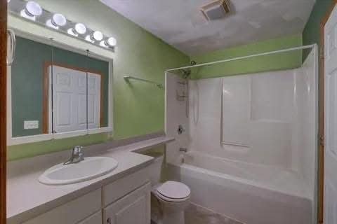 Photo - 639 Garfield Ave