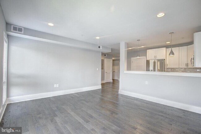 Photo - 1827 Benning Rd NE Unit 204