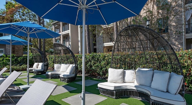 Photo - Town Center Crossing